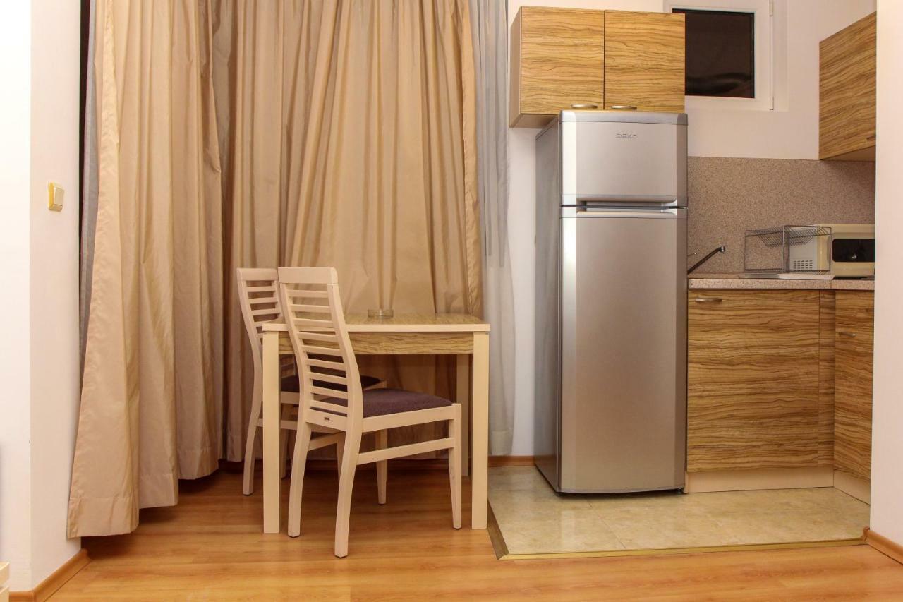 סאני ביץ' Guest Apartments Salena מראה חיצוני תמונה