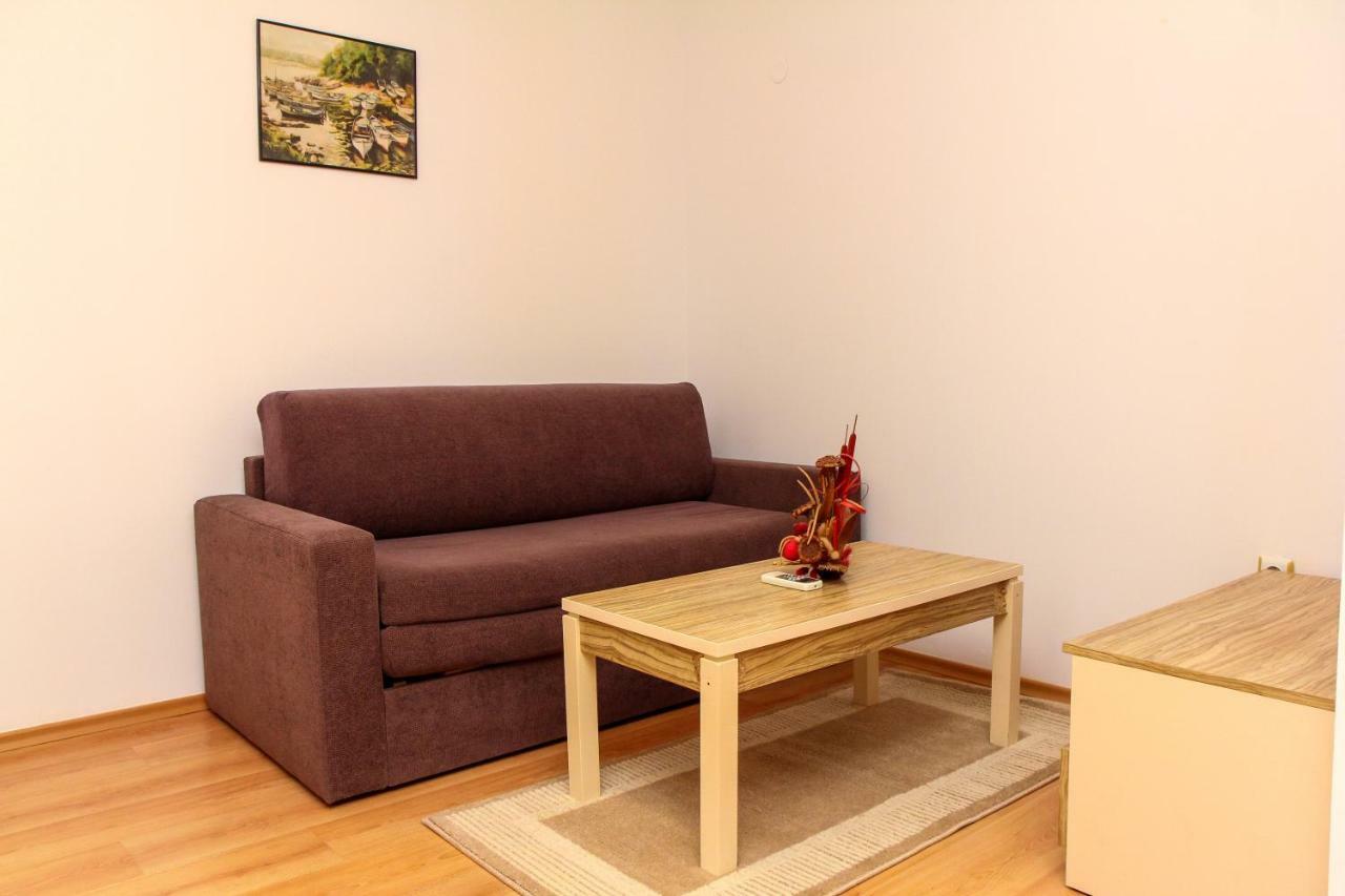 סאני ביץ' Guest Apartments Salena מראה חיצוני תמונה