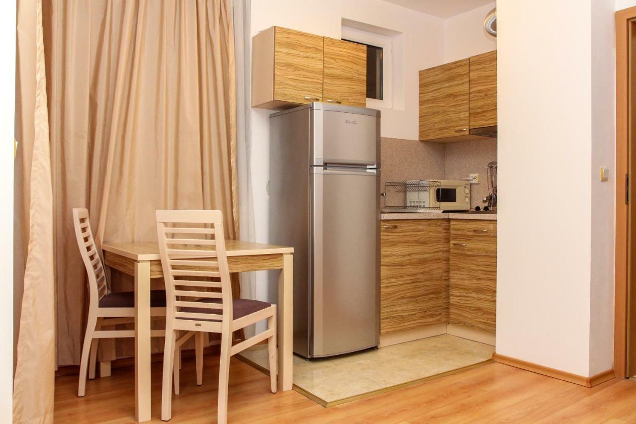 סאני ביץ' Guest Apartments Salena מראה חיצוני תמונה