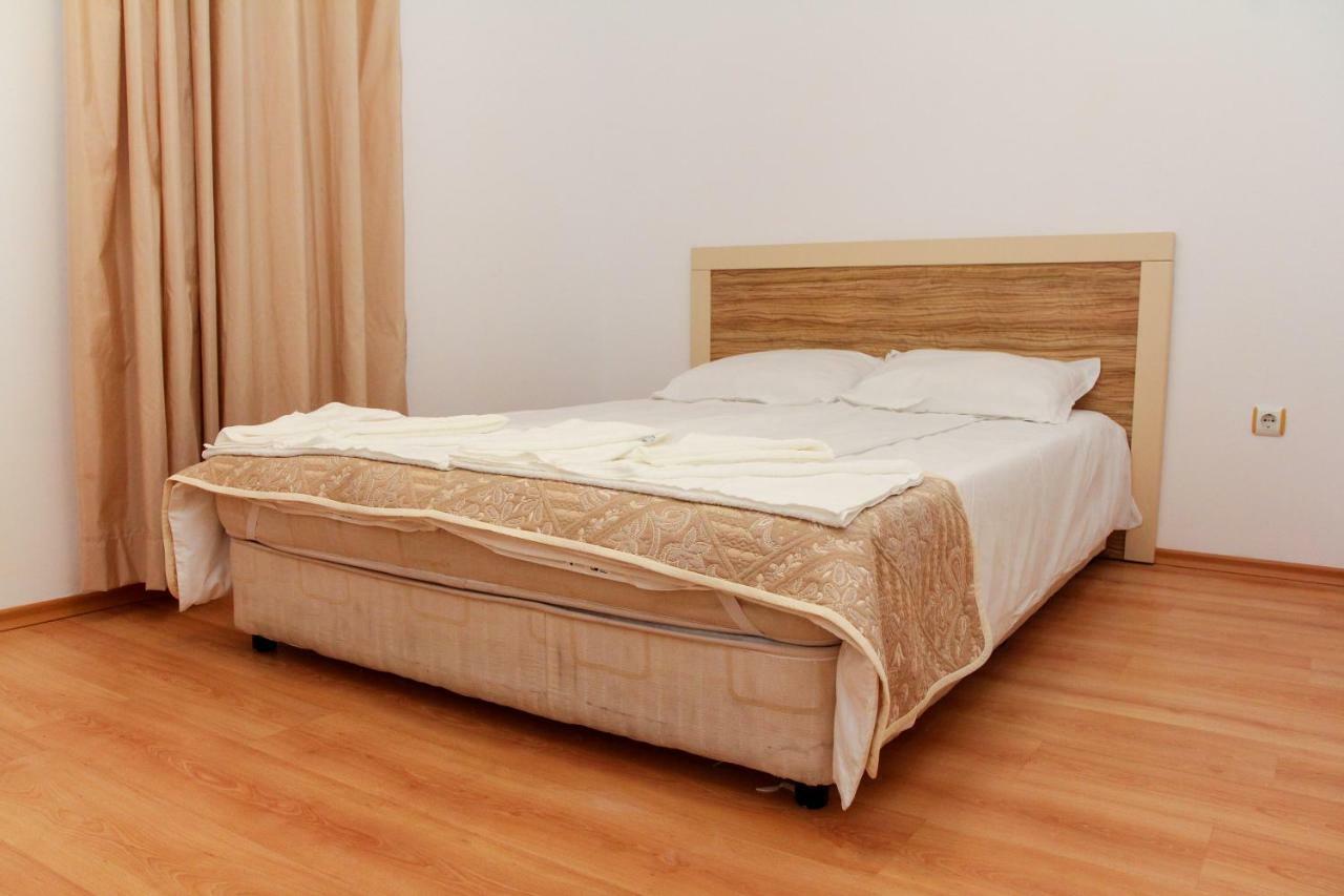 סאני ביץ' Guest Apartments Salena מראה חיצוני תמונה