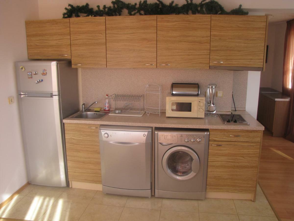 סאני ביץ' Guest Apartments Salena מראה חיצוני תמונה