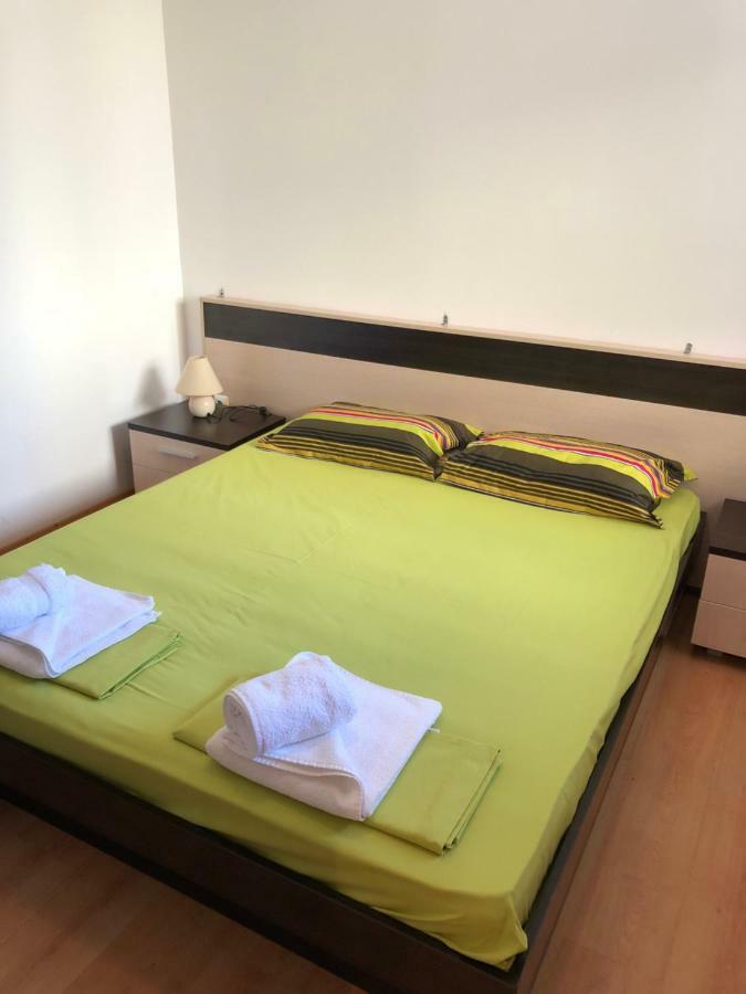 סאני ביץ' Guest Apartments Salena מראה חיצוני תמונה