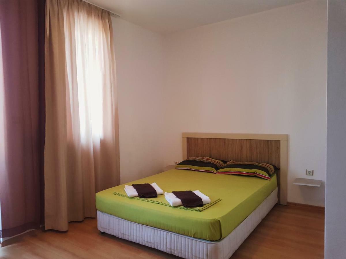 סאני ביץ' Guest Apartments Salena מראה חיצוני תמונה
