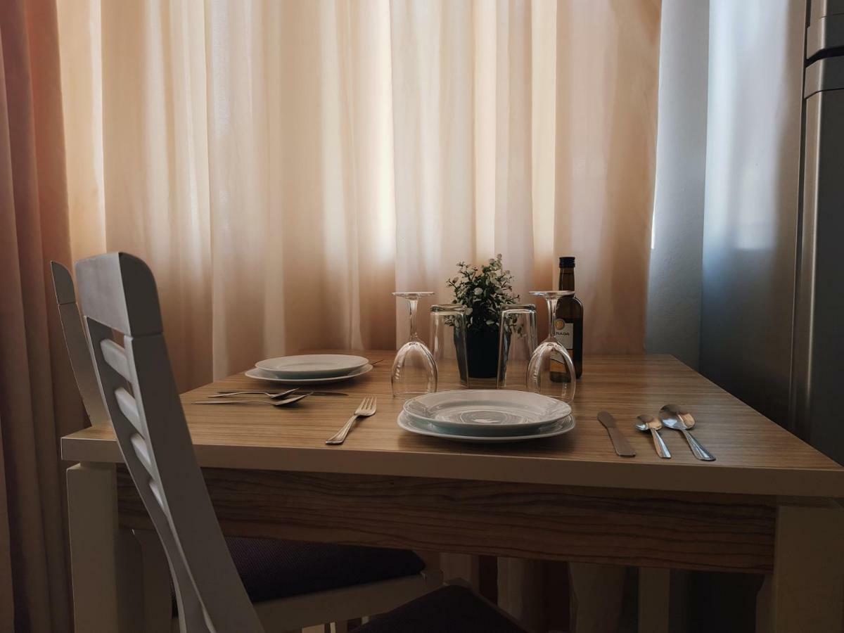 סאני ביץ' Guest Apartments Salena מראה חיצוני תמונה